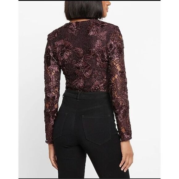 NWT Express Eggplant Purple Long Sleeve V Neck Lace Bodysuit Medium Floral Date - Picture 3 of 14